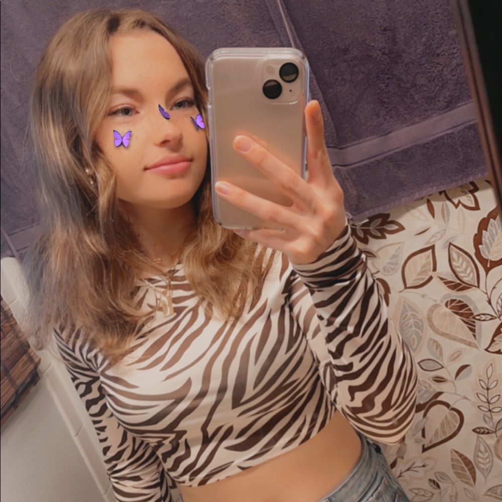 Meet your Posher, Vanessa